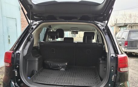Mitsubishi Outlander III рестайлинг 3, 2022 год, 3 200 000 рублей, 5 фотография