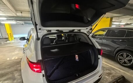 KIA Sportage IV рестайлинг, 2018 год, 1 750 000 рублей, 14 фотография