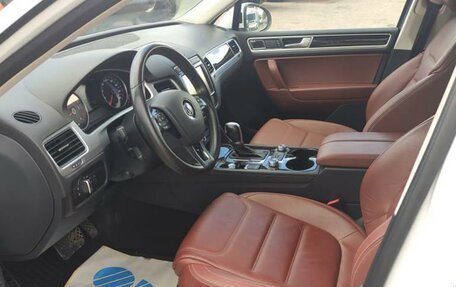 Volkswagen Touareg III, 2016 год, 2 046 200 рублей, 7 фотография