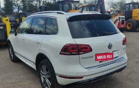 Volkswagen Touareg III, 2016 год, 2 046 200 рублей, 4 фотография