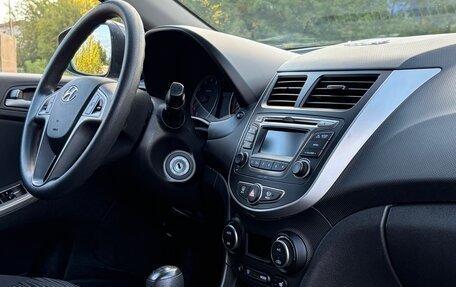 Hyundai Solaris II рестайлинг, 2015 год, 1 190 000 рублей, 9 фотография