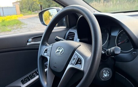 Hyundai Solaris II рестайлинг, 2015 год, 1 190 000 рублей, 8 фотография