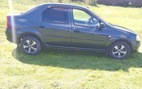 Renault Logan I, 2010 год, 420 000 рублей, 2 фотография