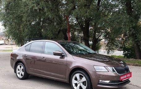 Skoda Octavia, 2017 год, 1 900 000 рублей, 6 фотография
