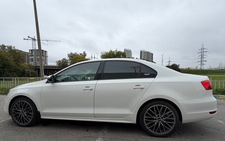 Volkswagen Jetta VI, 2012 год, 900 000 рублей, 6 фотография