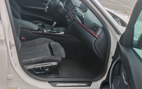 BMW 3 серия, 2012 год, 2 100 000 рублей, 15 фотография