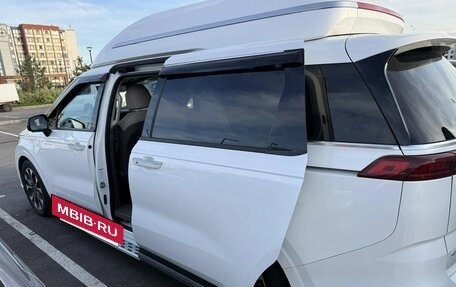 KIA Carnival, 2021 год, 4 200 000 рублей, 5 фотография