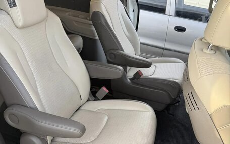 KIA Carnival, 2021 год, 4 200 000 рублей, 17 фотография