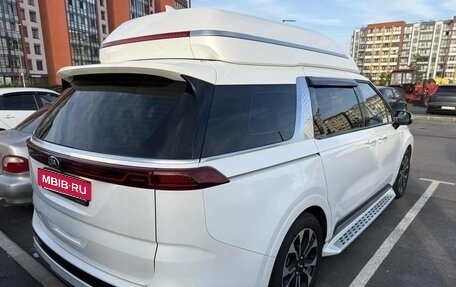 KIA Carnival, 2021 год, 4 200 000 рублей, 7 фотография