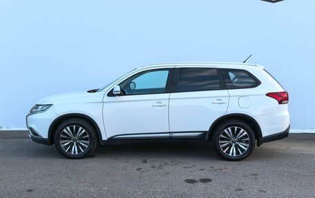 Mitsubishi Outlander III рестайлинг 3, 2016 год, 1 580 000 рублей, 3 фотография