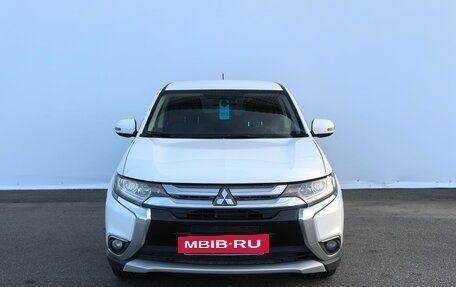 Mitsubishi Outlander III рестайлинг 3, 2016 год, 1 580 000 рублей, 5 фотография