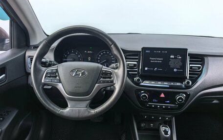 Hyundai Solaris II рестайлинг, 2021 год, 1 450 000 рублей, 12 фотография