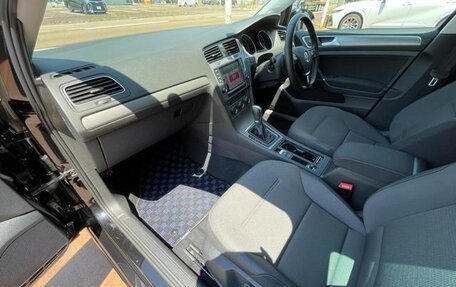 Volkswagen Golf VII, 2017 год, 960 000 рублей, 11 фотография