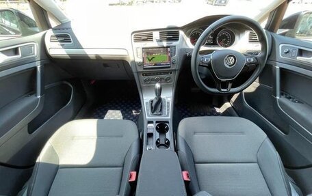 Volkswagen Golf VII, 2017 год, 960 000 рублей, 9 фотография