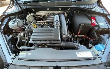 Volkswagen Golf VII, 2017 год, 960 000 рублей, 24 фотография
