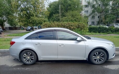Chevrolet Cruze II, 2012 год, 950 000 рублей, 4 фотография