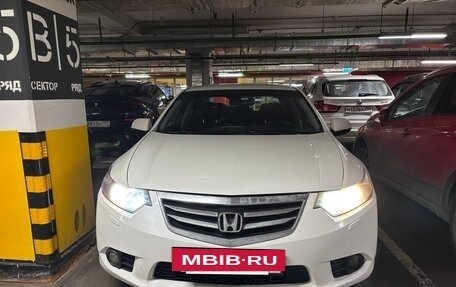 Honda Accord VIII рестайлинг, 2012 год, 1 500 000 рублей, 7 фотография