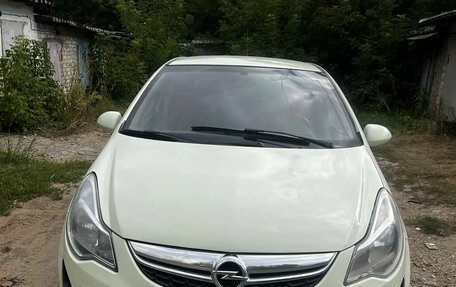 Opel Corsa D, 2012 год, 450 000 рублей, 1 фотография