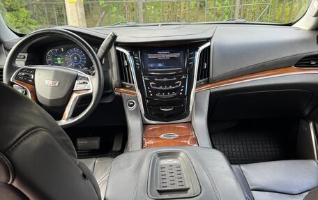 Cadillac Escalade IV, 2016 год, 2 700 000 рублей, 6 фотография