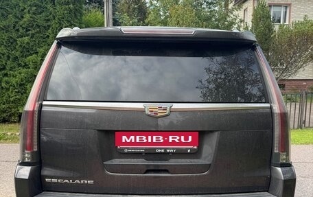 Cadillac Escalade IV, 2016 год, 2 700 000 рублей, 2 фотография