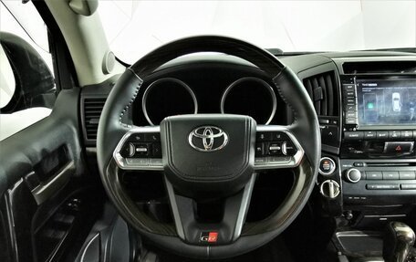 Toyota Land Cruiser 200, 2008 год, 2 075 000 рублей, 19 фотография