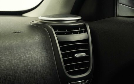 KIA Soul II рестайлинг, 2014 год, 1 300 000 рублей, 29 фотография