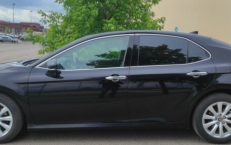 Toyota Camry, 2019 год, 1 899 000 рублей, 5 фотография