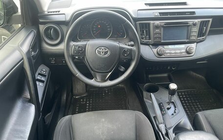 Toyota RAV4, 2014 год, 1 761 000 рублей, 10 фотография