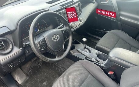 Toyota RAV4, 2014 год, 1 761 000 рублей, 9 фотография