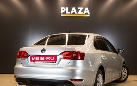 Volkswagen Jetta VI, 2014 год, 1 155 000 рублей, 4 фотография
