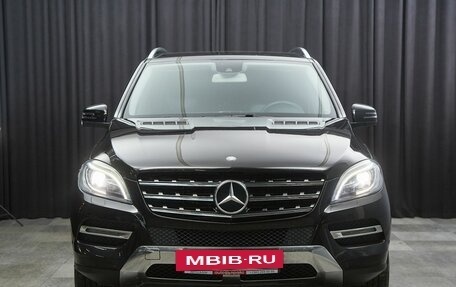 Mercedes-Benz M-Класс, 2013 год, 2 000 000 рублей, 2 фотография