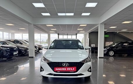 Hyundai Solaris II рестайлинг, 2020 год, 1 395 000 рублей, 3 фотография