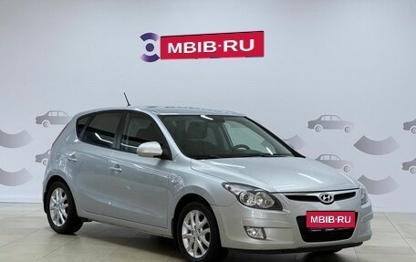 Hyundai i30 I, 2009 год, 655 000 рублей, 3 фотография
