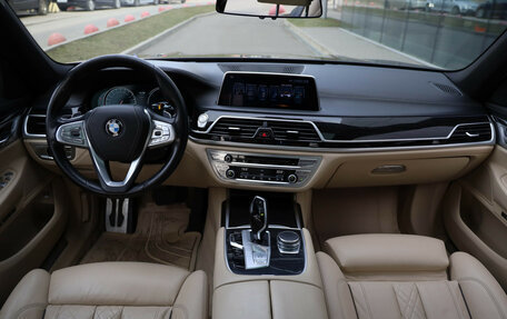 BMW 7 серия, 2016 год, 2 590 000 рублей, 8 фотография