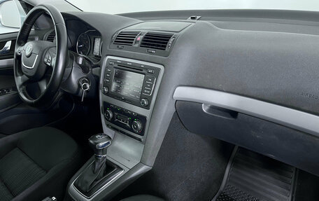 Skoda Octavia, 2011 год, 1 198 000 рублей, 10 фотография