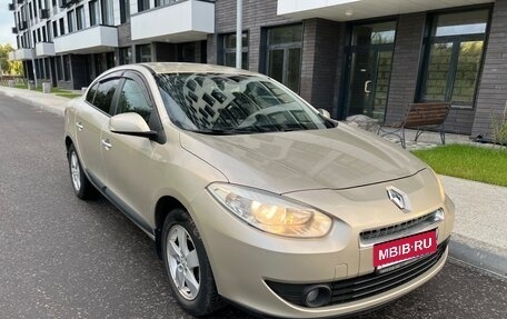 Renault Fluence I, 2011 год, 649 000 рублей, 2 фотография