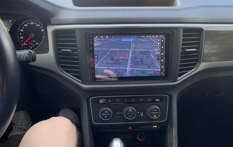 Volkswagen Teramont I, 2018 год, 2 990 000 рублей, 4 фотография