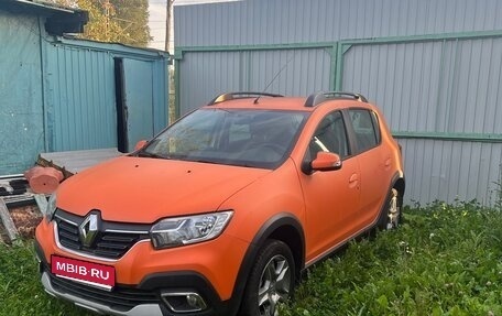 Renault Sandero II рестайлинг, 2021 год, 1 670 000 рублей, 1 фотография