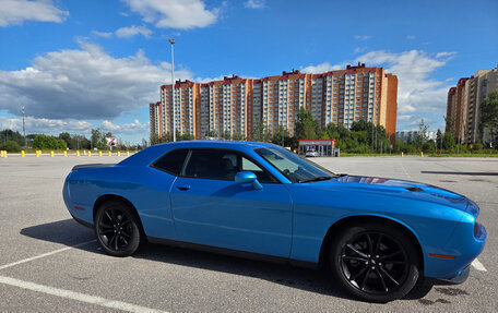 Dodge Challenger III рестайлинг 2, 2016 год, 2 970 000 рублей, 14 фотография