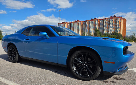 Dodge Challenger III рестайлинг 2, 2016 год, 2 970 000 рублей, 12 фотография