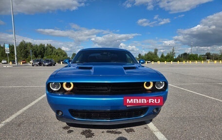 Dodge Challenger III рестайлинг 2, 2016 год, 2 970 000 рублей, 11 фотография