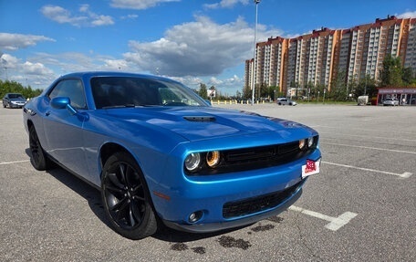 Dodge Challenger III рестайлинг 2, 2016 год, 2 970 000 рублей, 10 фотография
