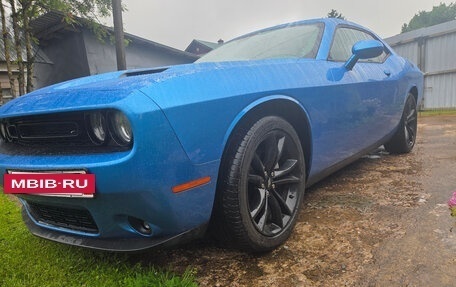 Dodge Challenger III рестайлинг 2, 2016 год, 2 970 000 рублей, 32 фотография