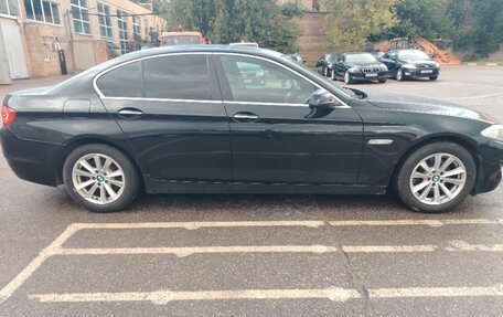 BMW 5 серия, 2011 год, 1 550 000 рублей, 3 фотография