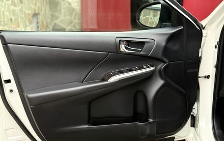 Toyota Camry, 2016 год, 1 950 000 рублей, 19 фотография