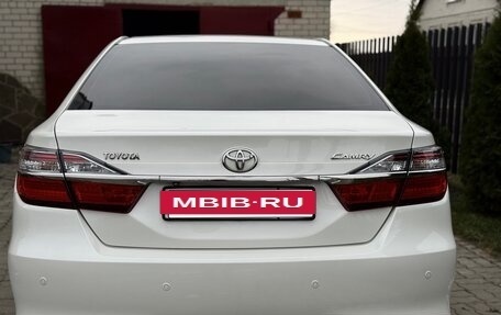 Toyota Camry, 2016 год, 1 950 000 рублей, 6 фотография
