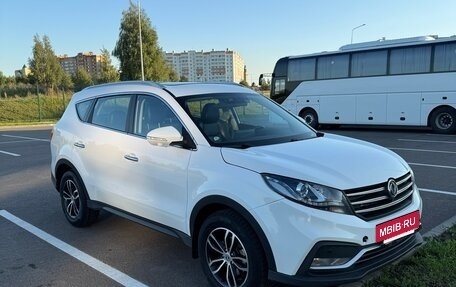 DongFeng 580 I, 2022 год, 1 375 000 рублей, 2 фотография