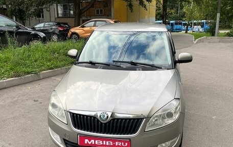 Skoda Fabia II, 2012 год, 580 000 рублей, 1 фотография
