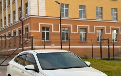 Hyundai Solaris II рестайлинг, 2017 год, 700 000 рублей, 1 фотография