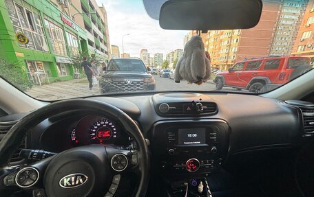 KIA Soul II рестайлинг, 2018 год, 1 555 000 рублей, 5 фотография